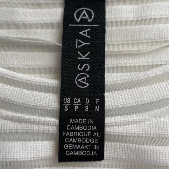 ASKYA LS Boatneck Summer Neutral Breathable Striped Top White B&W Hem Cuffs S - Picture 9 of 11